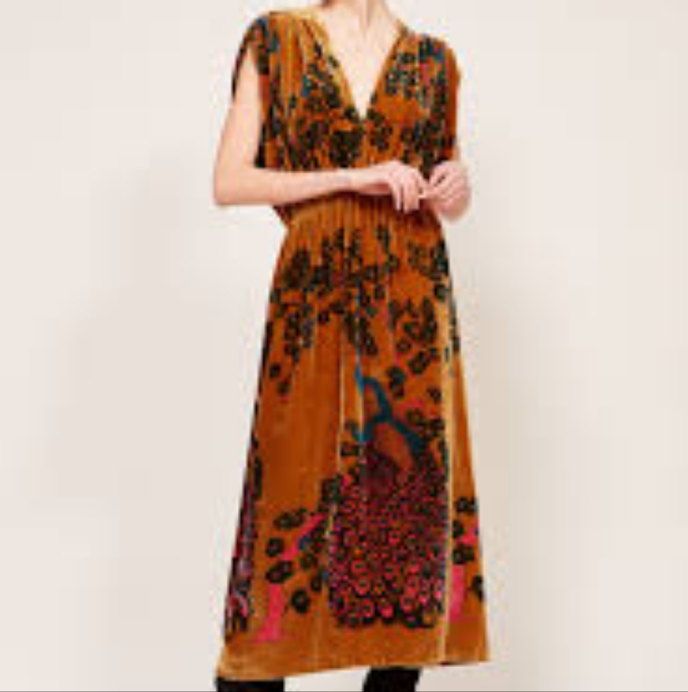 Mes Demoiselles Gold Velvet dress size 4